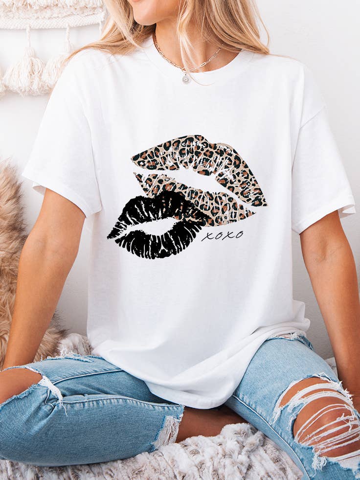 XOXO Graphic Tee