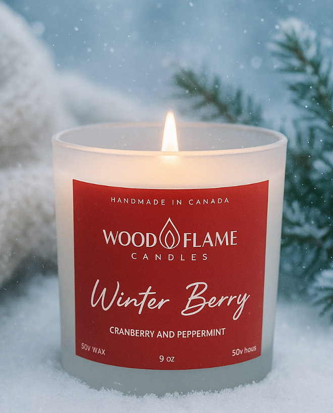 Winter Berry Woodflame Candle