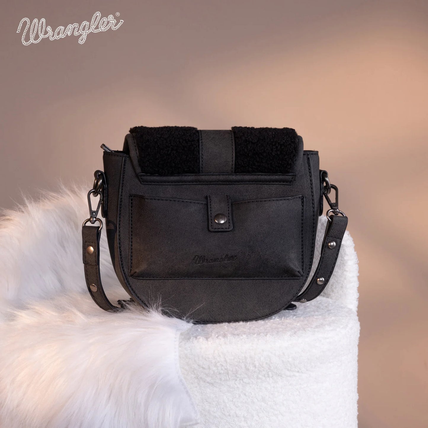 Wrangler Sherpa Saddle Bag Crossbody in Black