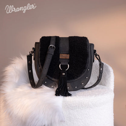 Wrangler Sherpa Saddle Bag Crossbody in Black
