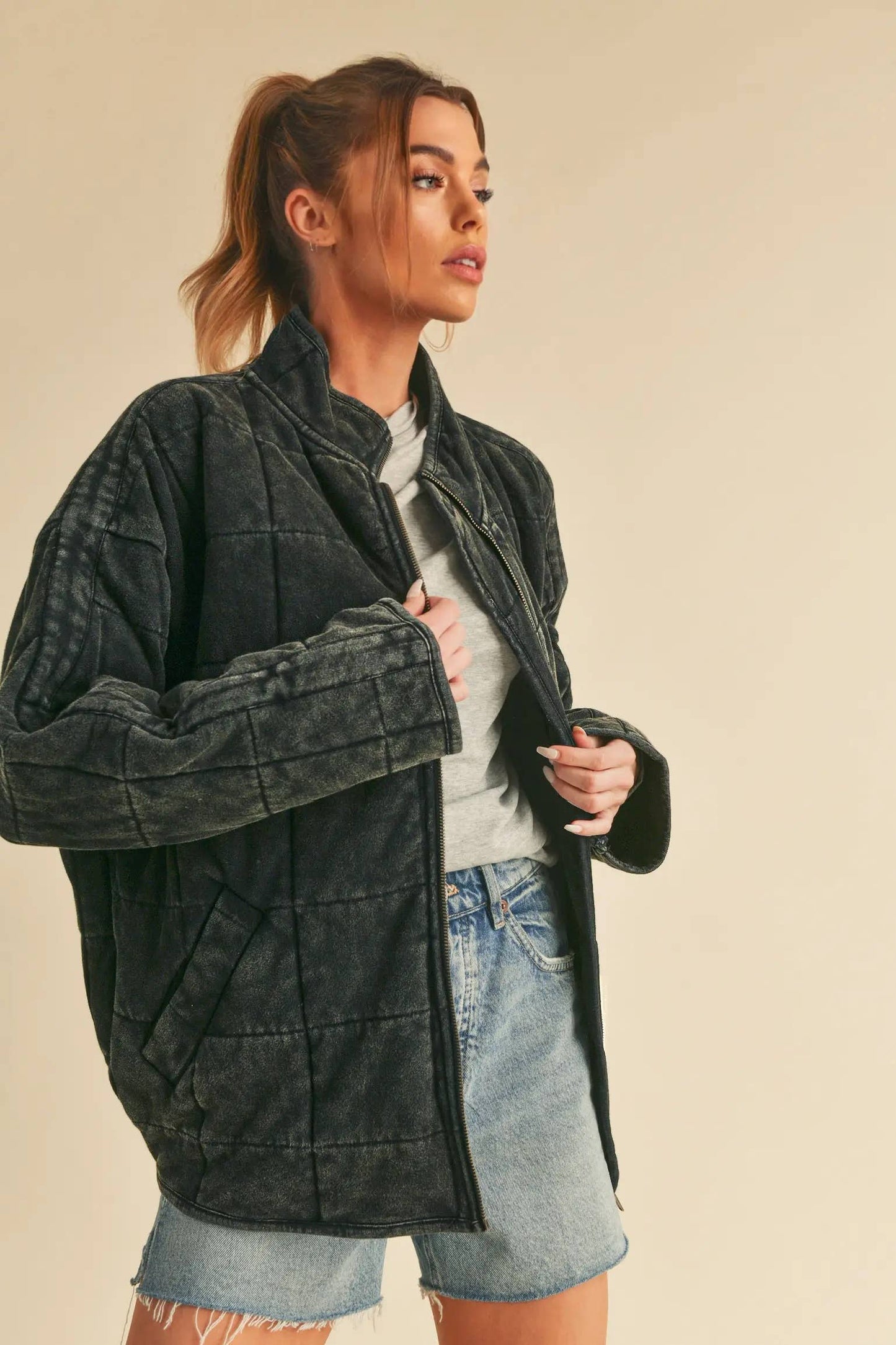 Sadie Quilted Jacket in Dark Charcoal