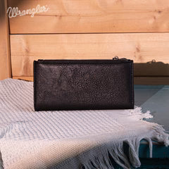 Wrangler Embroidered Bi-Fold Wallet in Black
